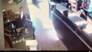 woman throws her poop at restaurant, ScatKings.com Scat Porn 16 ScatKings.com Scat Porn